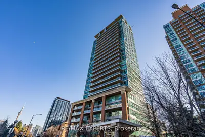 80 Western Battery Road 801, Toronto C01, On M6k 3s1