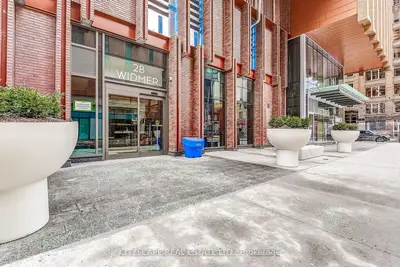 28 Widmer Street Lph - 25, Toronto C01, On M5v 0t2