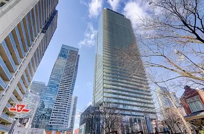 3 Gloucester Street 1610, Toronto C08, On M4y 0c6