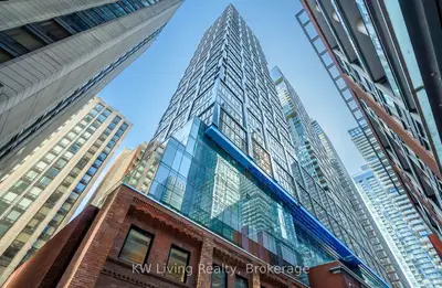 15 Mercer Street 305, Toronto C01, On M5v 0t8