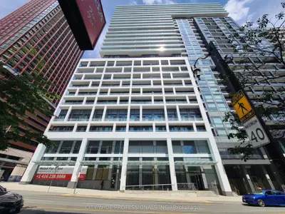 135 Lower Sherbourne Street 323, Toronto C08, On M5a 1y4