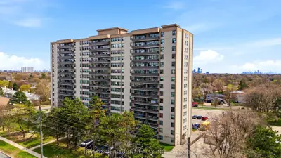 755 Steeles Avenue W 1201, Toronto C07, On M2r 2s6
