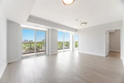 664 Spadina Avenue 1001, Toronto C01, On M5s 2h7