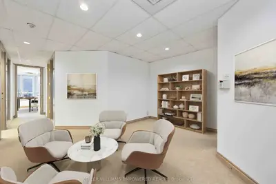 120 Carlton Street 419, Toronto C08, On M5a 4k2