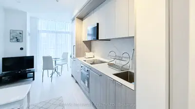 6 Greenbriar Road 708, Toronto C15, On M2k 0h6