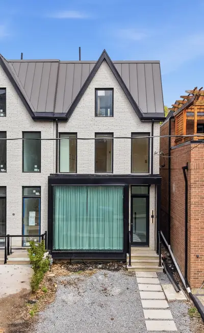 48 Shaftesbury Avenue, Toronto C09, On M4t 1a2