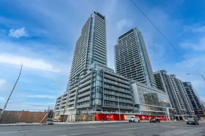 7 Golden Lion Heights N329, Toronto C14, On M2m 0c1