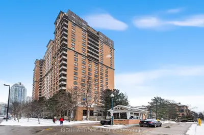 18 Sommerset Way 1707, Toronto C14, On M2n 6x5