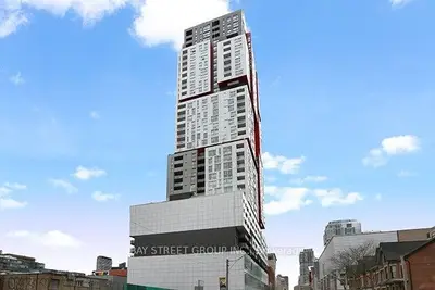 318 Richmond Street W 3701, Toronto C01, On M5v 0b4
