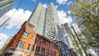 25 Richmond Street E 916, Toronto C08, On M5c 0a6