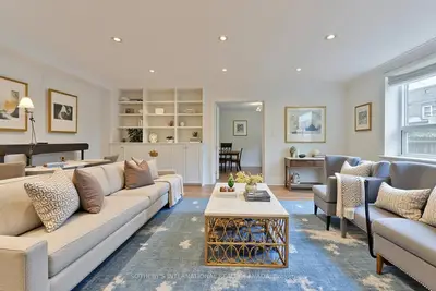 100 Oriole Parkway 106, Toronto C02, On M5p 2g8