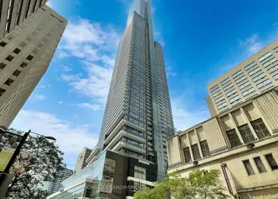 386 Yonge Street 2613, Toronto C01, On M5b 0a5