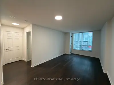 168 Simcoe Street 901, Toronto C01, On M5h 4c9