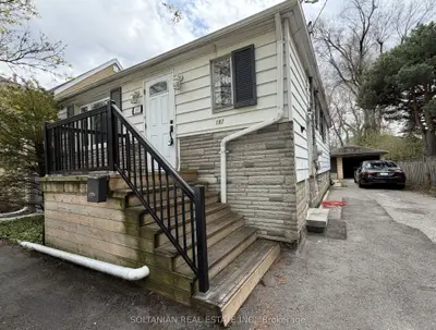 197 Finch Avenue E, Toronto C14, On M2n 4s1