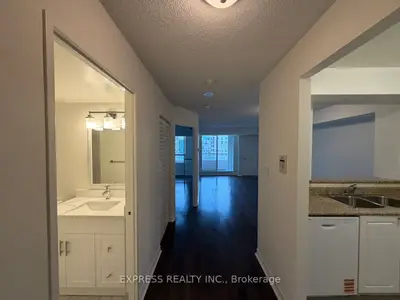 18 Hillcrest Avenue 2101, Toronto C14, On M2n 6t5