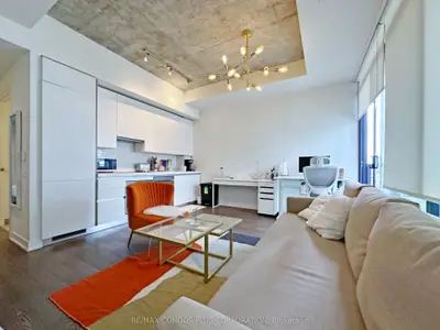 38 Stewart Street 1005, Toronto C01, On M5v 1h6