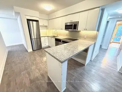 565 Wilson Avenue W W804, Toronto C06, On M3h 0c6