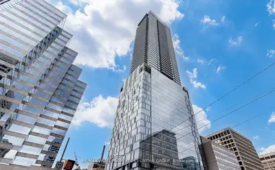 488 University Avenue 3115, Toronto C01, On M5g 0c1