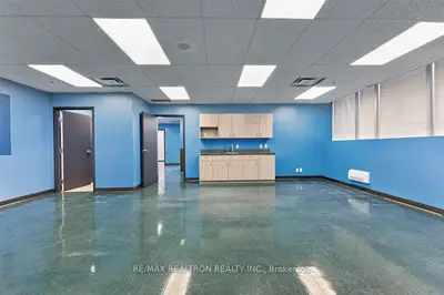 685 Sheppard Avenue E G03, Toronto C15, On M2k 1b6