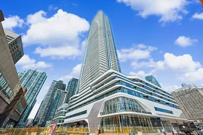 28 Freeland Street 3209, Toronto C08, On M5e 0e3