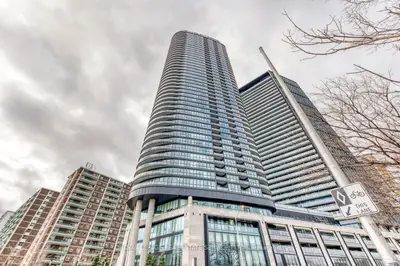 585 Bloor Street E 1320, Toronto C08, On M4w 0b3