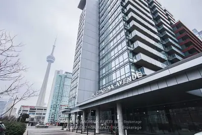 4k Spadina Avenue 1625, Toronto C01, On M5v 3y9
