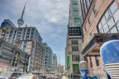 88 Blue Jays Way 3508, Toronto C01, On M5v 2g3