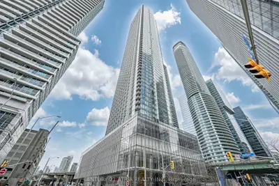 10 York Street 4013, Toronto C01, On M5j 0e1