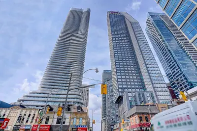 11 Wellesley Street W 3707, Toronto C01, On M4y 1e8