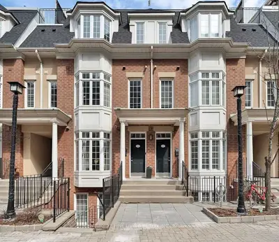 11 Niagara Street 10, Toronto C01, On M5v 3n9