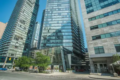 832 Bay Street 1301, Toronto C01, On M5s 1z6