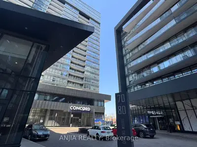 70 Queens Wharf Road 212, Toronto C01, On M5v 0j2