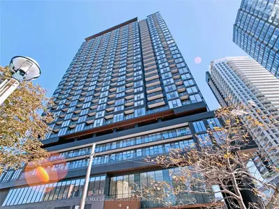 19 Western Battery Road 2007, Toronto C01, On M6k 3s4