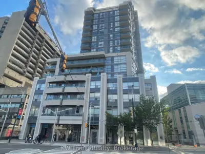 736 Spadina Avenue 709, Toronto C01, On M5s 2j6