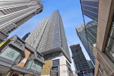8 Cumberland Street 2103, Toronto C02, On M4w 0b6