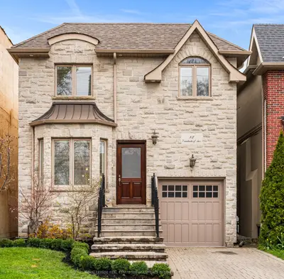 82 Vanderhoof Avenue, Toronto C11, On M4g 2h4
