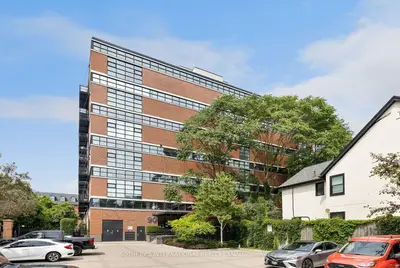 90 Sumach Street 703, Toronto, On M5a 4r4
