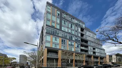 6 Parkwood Avenue Th106, Toronto C02, On M4v 0a3