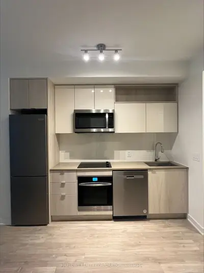 60 Princess Street 934 Se, Toronto C08, On M5a 2c7
