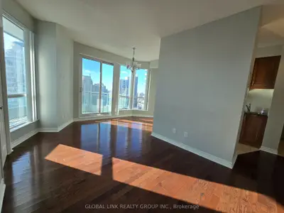 18 Holmes Avenue 2203, Toronto C14, On M2n 4l9
