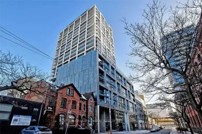 55 Ontario Street 1806, Toronto C08, On M5a 0t8