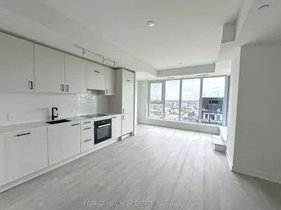 1 Quarrington Lane 3810, Toronto C13, On M3c 0s4