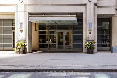 8 Scollard Street 1108, Toronto C02, On M5r 1m2