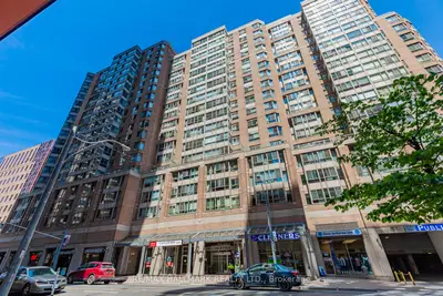 44 Gerrard Street W 307, Toronto C01, On M5g 2k2