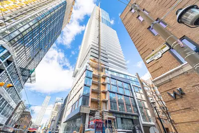 89 Church Street 2604, Toronto C08, On M5c 0b7
