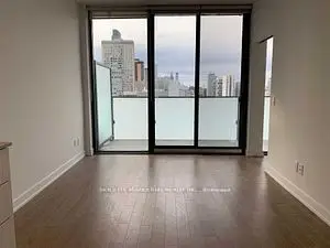 25 Richmond Street E 2412, Toronto C08, On M5c 0a6