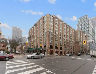 25 George Street 503, Toronto C08, On M5a 4l8