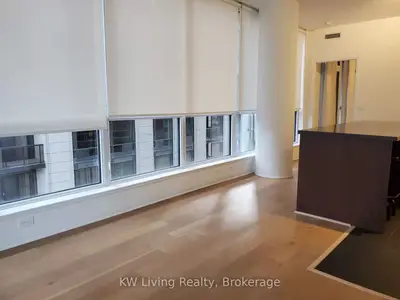 8 Mercer Street 905, Toronto C01, On M5v 0c4