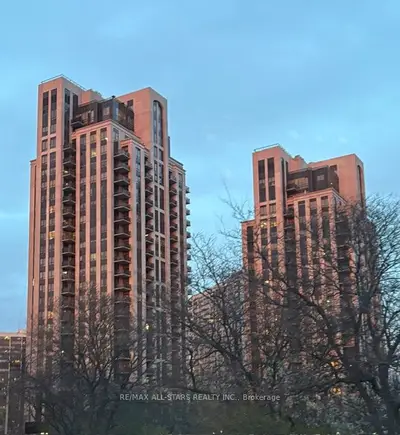 133 Wynford Drive 1903, Toronto C13, On M3c 0j5