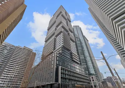55 Charles Street E 3011, Toronto C08, On M4y 0j1